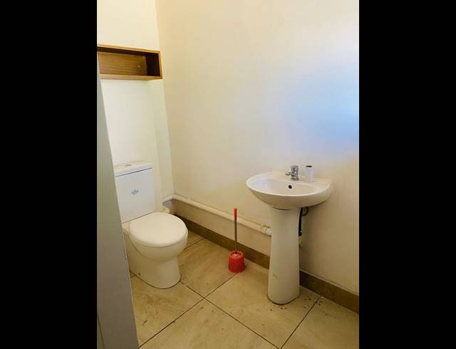 3 BEDROOM PROPERTY TO RENT IN KENSINGTON